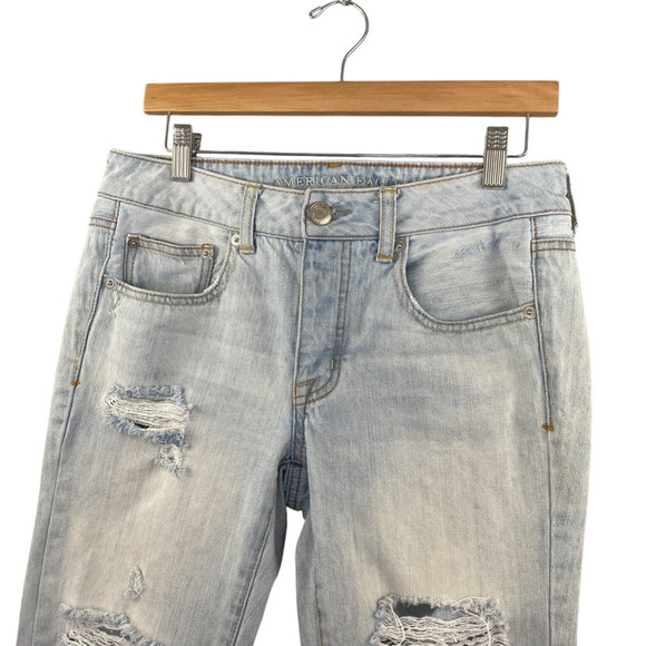 American Eagle Jeans Womens Size 4 Boy Crop Blue Light Wash Button Fly25" Inseam - Picture 4 of 16